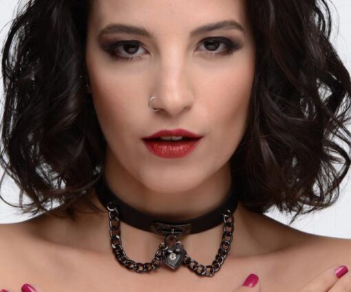 Gothic Heart Chain Choker